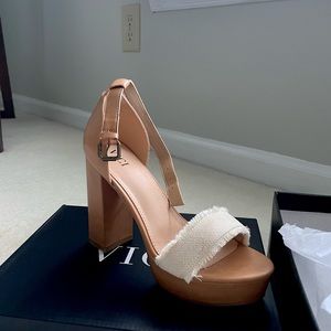 Vici Collection Amara Platform Heels brand new, never worn. Was $62